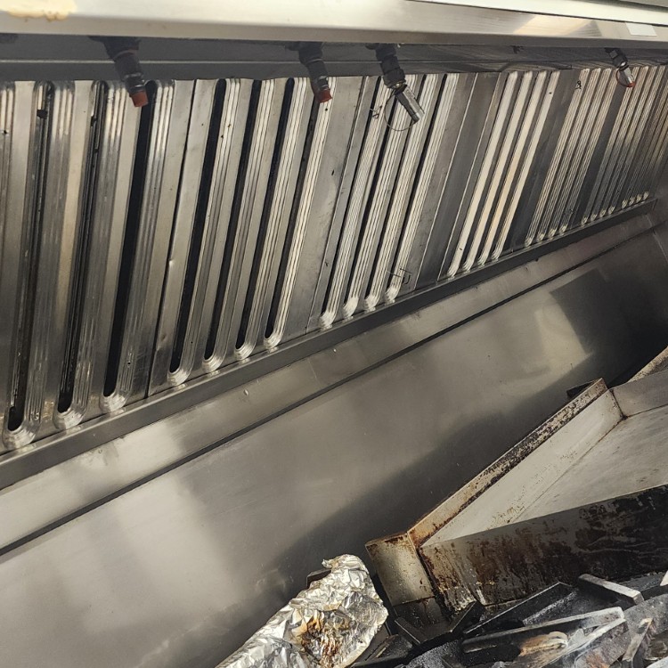 Pressure Washing Services in Midland, TX